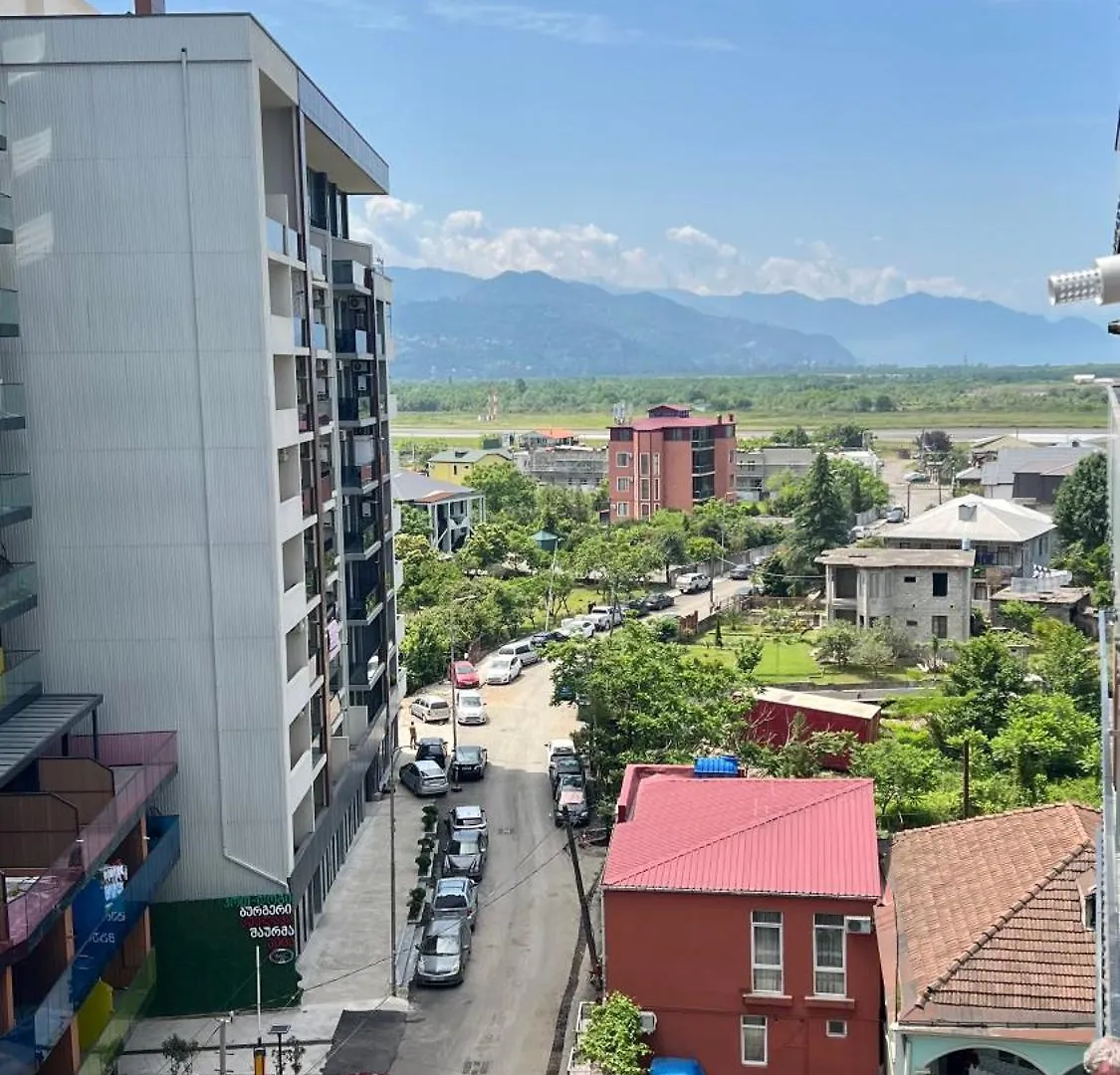 2 Минуты До Моря Appartamento Batumi